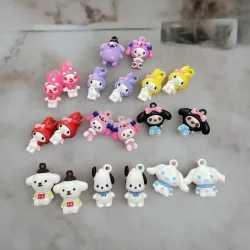 Sanrio Hello Kitty & Kuromi Sirli Qutu Dəsti (20 Ədəd Fiqur) thumbnail