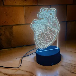 LED İşıqlı Akrilik Ürək Dekoru – Sevgi Simvolu